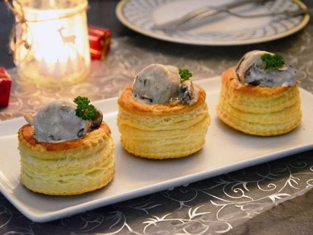 Vol Au Vent Sauce Financière Aux Truffes Noire Du Périgord Sauce Financière